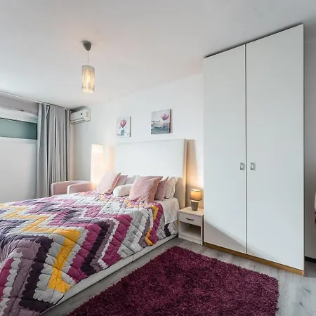 Penzion Guestready - Amazing Near The 4*