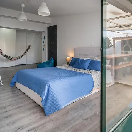 Guestready - Amazing Near The 게스트하우스 4*